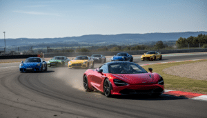 Freies Fahren auf einer Rennstrekce